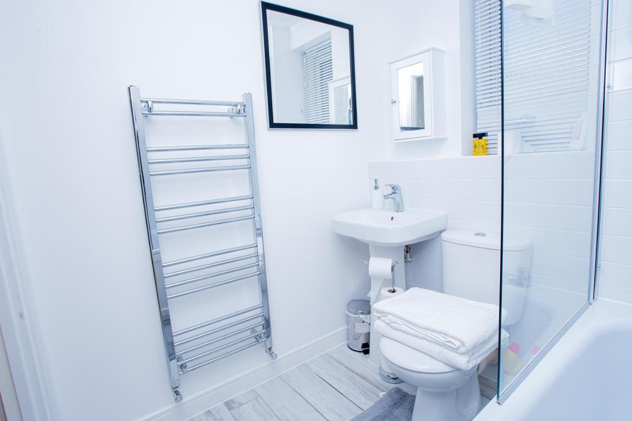 Mills Apartment - Two bedroom en-suite apartment Northampton Eksteriør billede